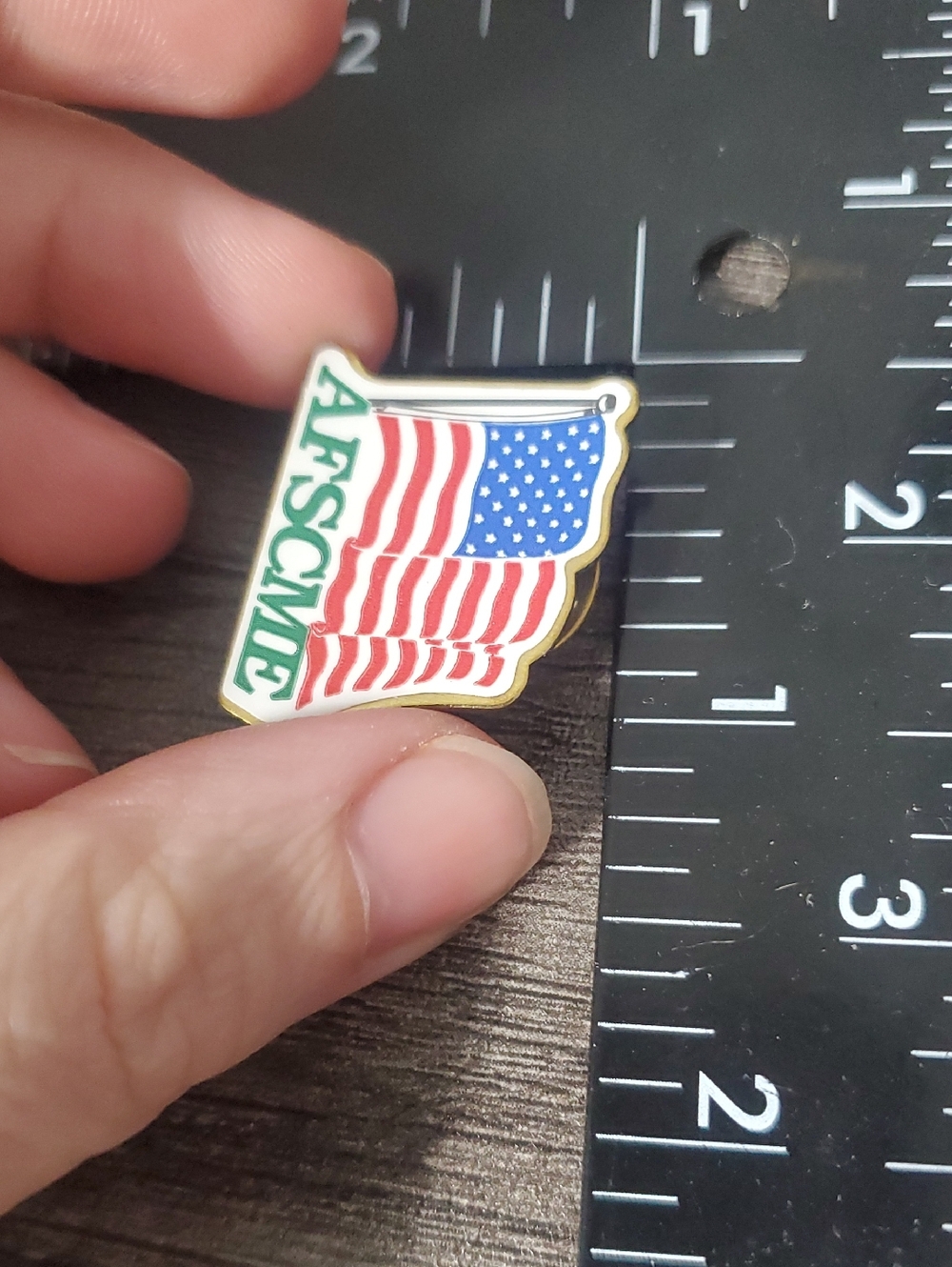 AFSCME American Flag Enamel Pin - Red, White, Blue, Green B910 - Picture 2 of 2